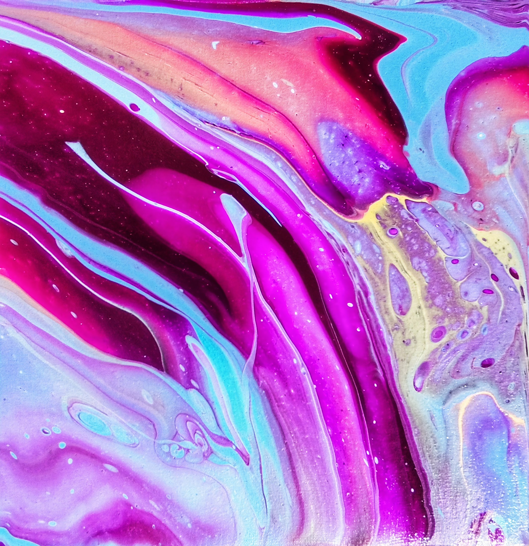 Sedna's Lillys (2023), Fluid acrylic on canvas (set of four), 20 × 20 cm each · set of 4, original abstract painting by Alissha Davis